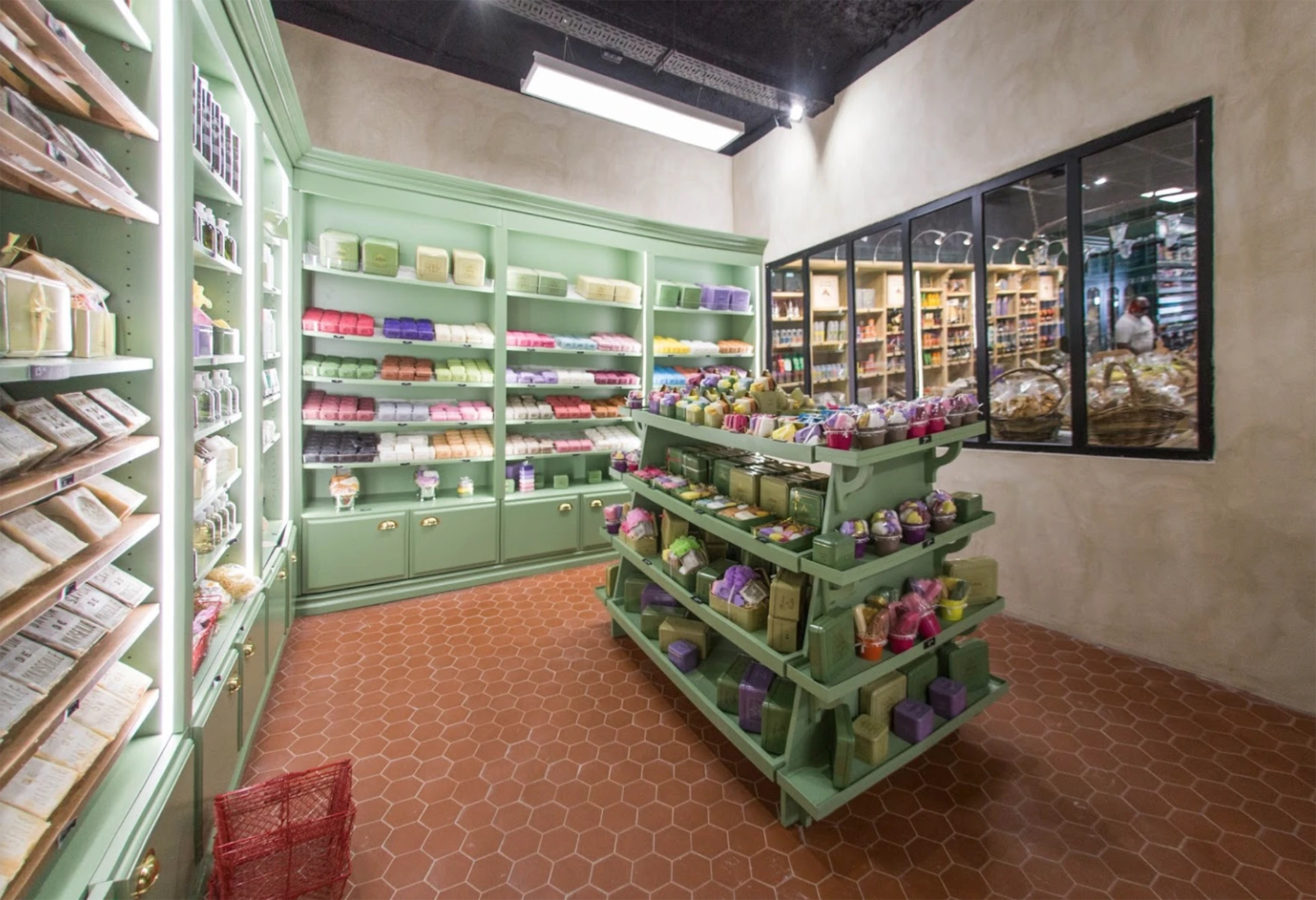 Magasin de la savonnerie marseillaise creation cahrte graphique par acomdesign